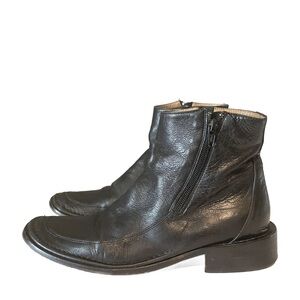 Vintage Pella Black Leather Booties Italy Sz 38.5